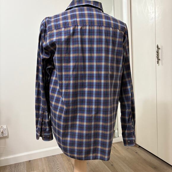 Perry Ellis Men's Blue Plaid  Long Sleeve  Button Down Shirt XXL - Picture 3 of 5